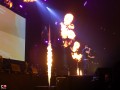 machines à flammes pour le concert de Booba